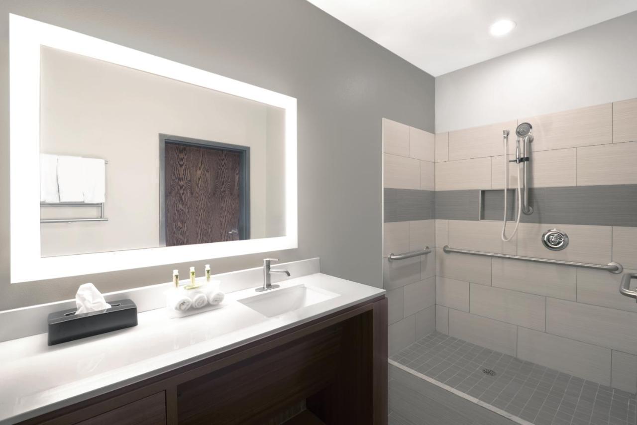 Holiday Inn Express Hotel & Suites Hot Springs By Ihg Exteriör bild